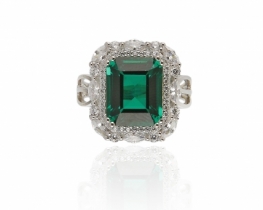 Silver Ring Love Green Emerald