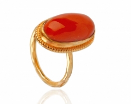 Vintage Ring Red Coral 9 x 16 mm