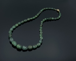Emerald Necklace Bahia 8 x 11 mm