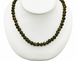 Green Amber Necklace 7,5 mm