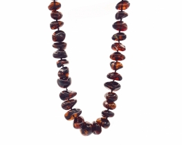 Necklace Cherry Amber 10 * 20 mm 