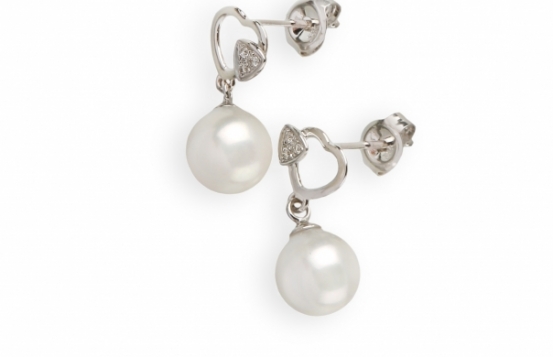 Golden Pearl Earrings Diamond HEART