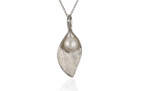 Silver Pendant with Pearl LILY