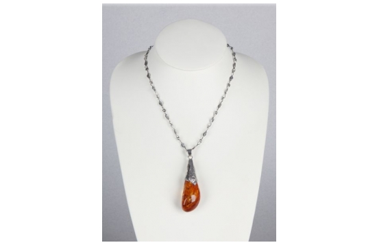 Necklace with amber AMULET