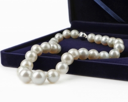 Pearl Necklace Snowwhite - South Sea Pearls 16,5 mm