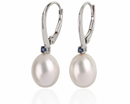 Silver Pearl Earrings LICINIA 9 x 11 mm