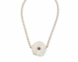 Pearl Necklace Miramar White Bloom