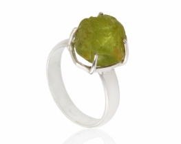 Silver Ring Peridot Natural