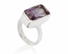 Silver Ring Amethyste Brazil AA 10 x 18 mm