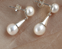 Silver Pearl Earrings Celine