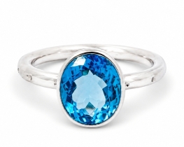 Prstan Modri topaz AZZURRO 10 × 12 mm
