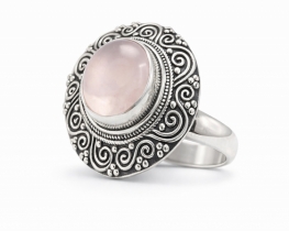 Srebrn prstan ARIANA Roževec 