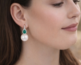 Biserni uhani s smaragdi Lorca