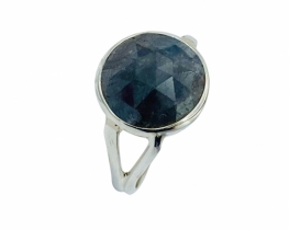 Srebrn prstan Modri Safir 10 x 14 mm