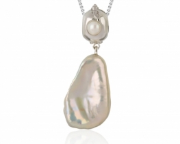 Silver Pearl Pendant EVITA P. 17 x 27 mm