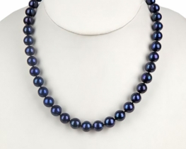 Pearl Necklace Blue Velvet 11 mm