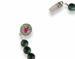 Smaragd zapestnica z rubini in safirji