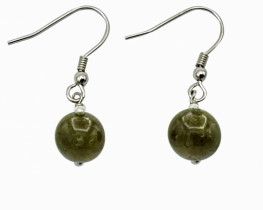 Silver Earrings Green Garnet 8 mm