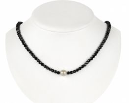 Necklace Black Spinel & White Pearl Evita