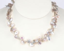Pearl Necklace DOLCE & WHITE