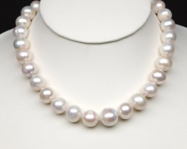 Pearl Necklace EVITA P. 12 mm