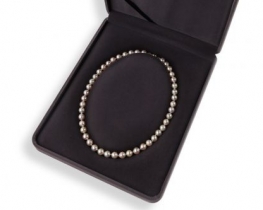 Dark grey Gift Box - Pearl Neckalce