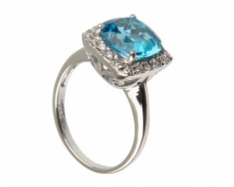 Silver Ring LOVE BLUE Blue Topaz Q8 mm