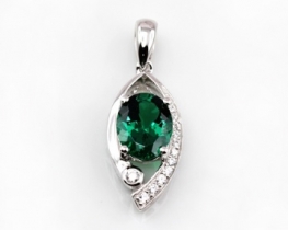 Silver Pendant LOVE GREEN with Emerald