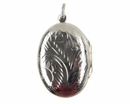 Silver Pendant Medallion 24 x 33 mm