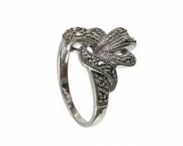 Silver Ring BOW With Marcasites