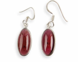 Silver Earrings Orissa Garnet 8 x 16 mm