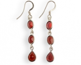 Garnet Silver Earrings Orrisa AAA