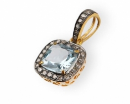 Gold Pendant Sky Blue Topaz & Diamonds 