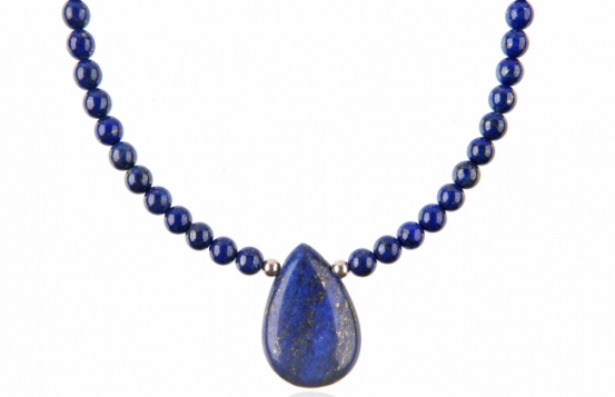 Ogrlica lapis lazuli z obeskom 24 x 30 mm