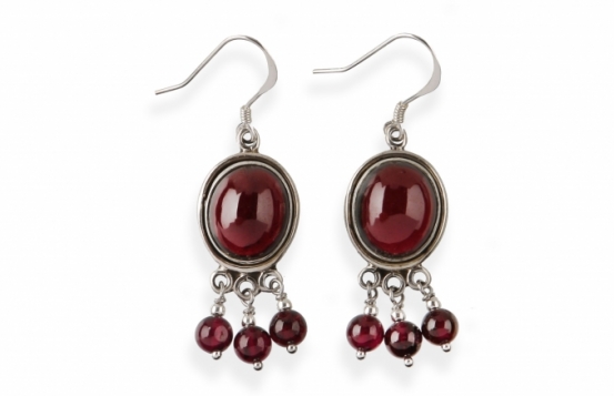 Silver Earrings VENERA Garnet 10 x 14 mm