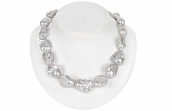 OCEANIS Baroque Pearl Necklace – AAA Exclusive