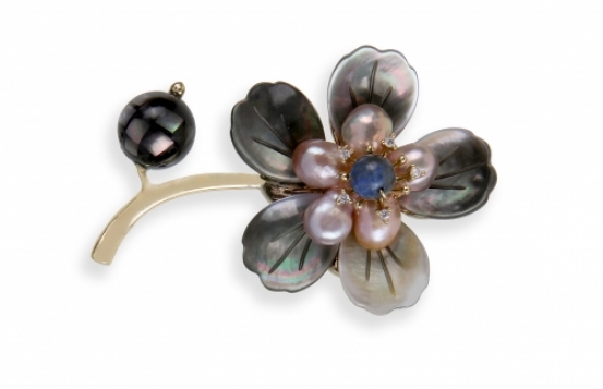 Pearl Brooch Black lotus or Sea Flower
