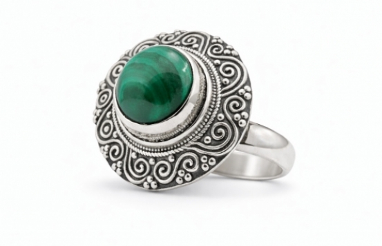 Srebrn prstan ARIANA Malahit 