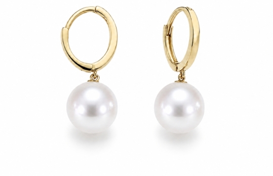 Gold Huggies Earrings Noelle with dangling pearl