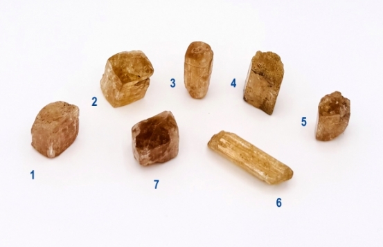 Golden Imperial topaz - natural Crystals