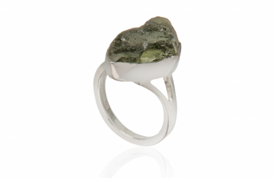 Silver Ring Moldavite Bohemian 9 x 12 mm
