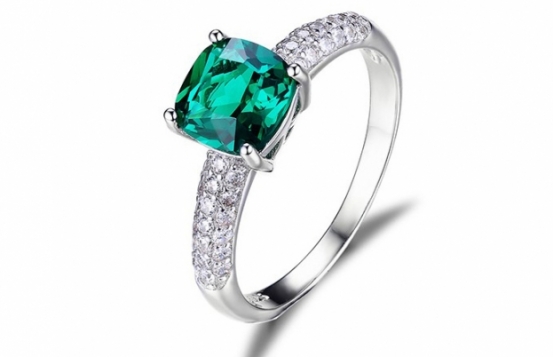 Srebrn prstan LOVE GREEN smaragd in cirkoni 