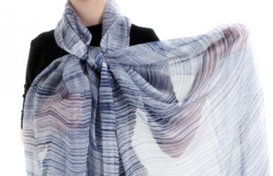 Svilen šal VIVIENNE - kašmirska svila