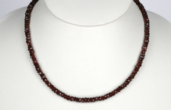 Ogrlica iz granata 5 mm