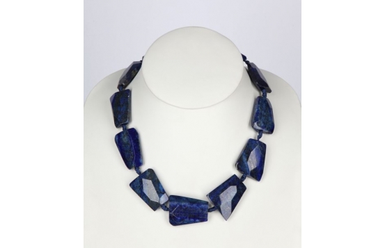 Ogrlica lapis lazuli TRAPEZ 27 x 35 mm