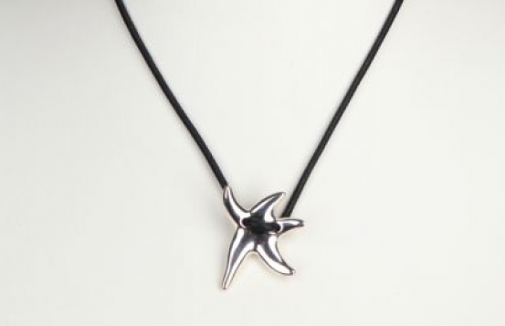 Srebrna ogrlica - obesek morska zvezda na vrvici